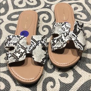 Madden Girl Sandals, 8.5